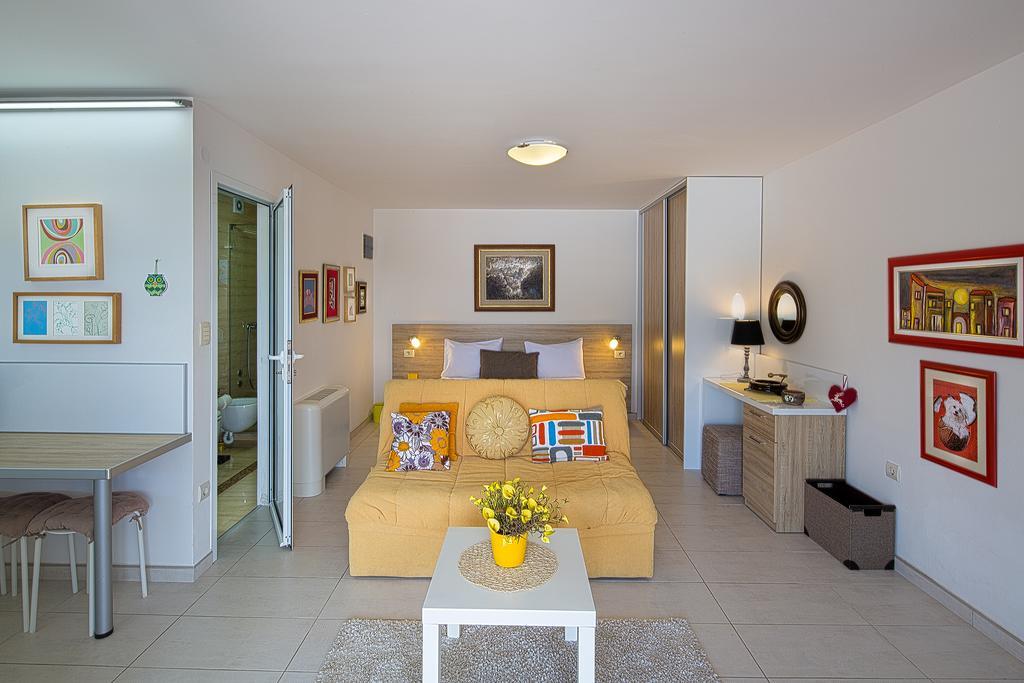 Aruba Apartments ティヴァト エクステリア 写真